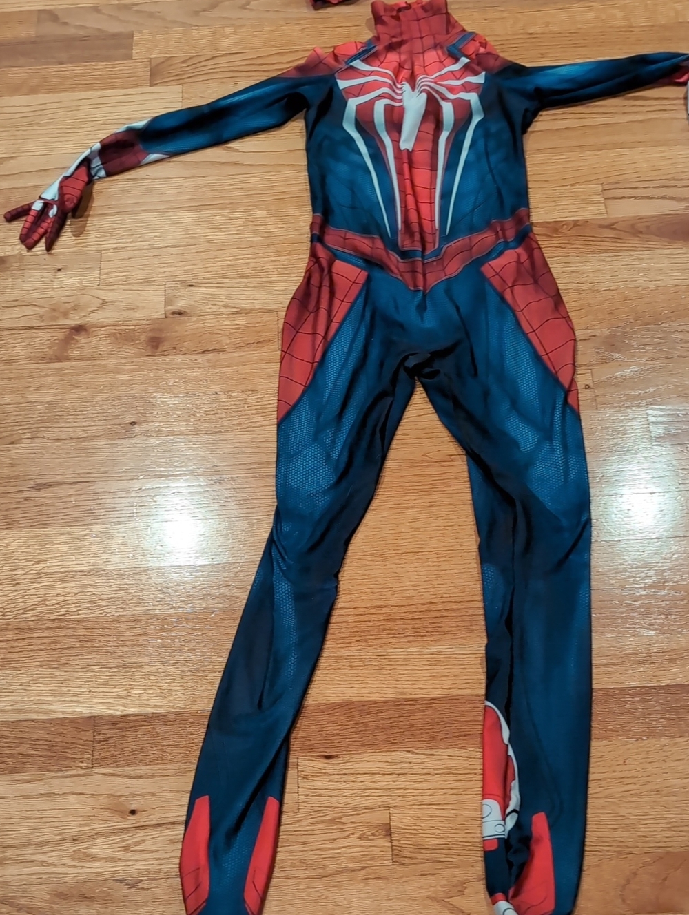 MCU Insomniac Spider-Man 2018 Cosplay Suit - Picture 4 of 8